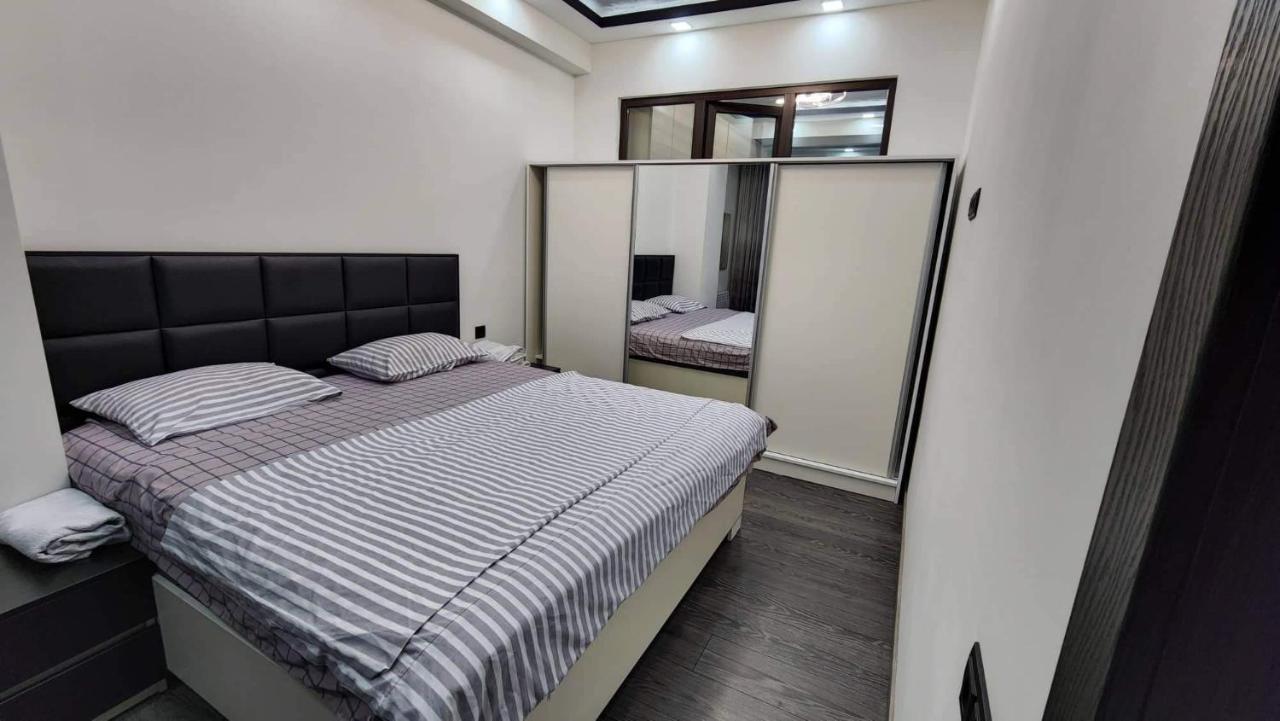 Luxuary 2Bedroom 2 Bathroom Apartment With Jacuzzi 耶烈万 外观 照片